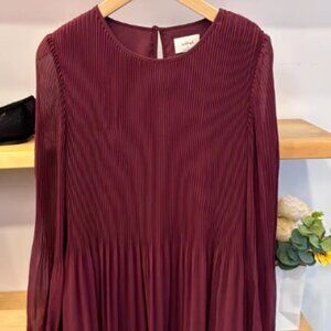 Aritzia wilfred dress size s like new